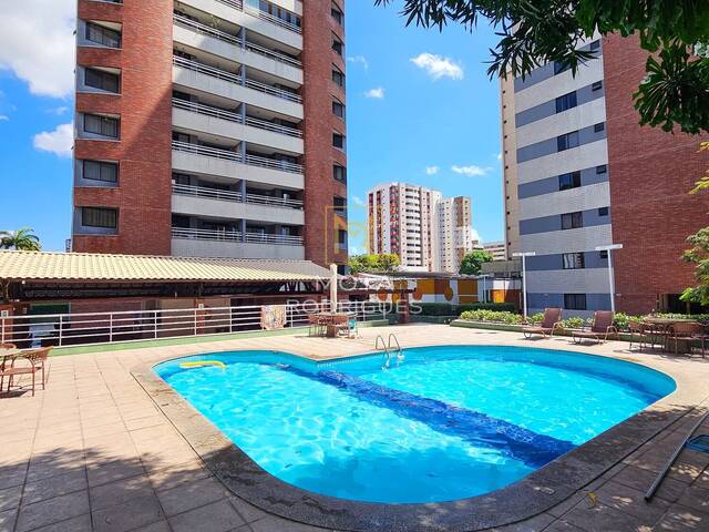 Apartamento para Venda em Fortaleza - 4