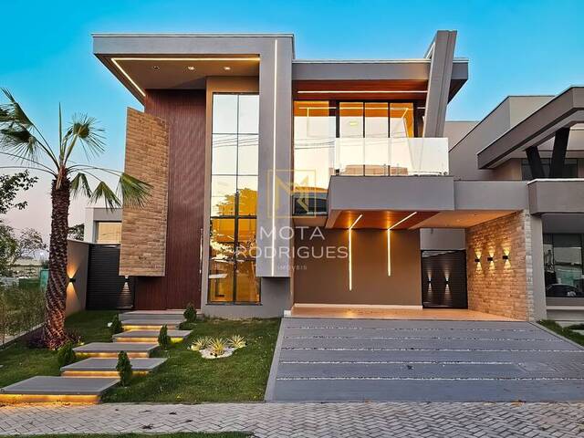 #121 - Casa em condomínio para Venda em Eusébio - CE - 2